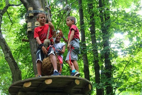 anniversaire dans les parcours aventures à Lyon